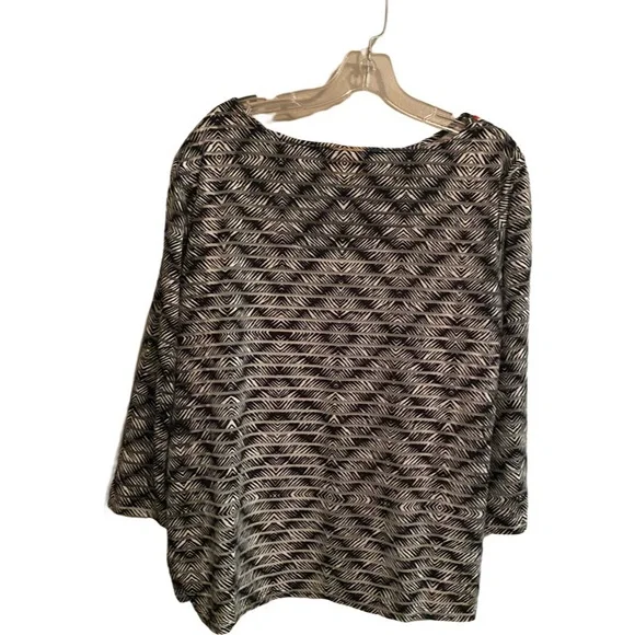 Ruby Rd Top - Picture 2 of 3